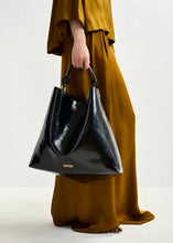 Carica l'immagine nel visualizzatore di Gallery, ESSENTIEL ANTWERP IHURLEY MAXI BAG